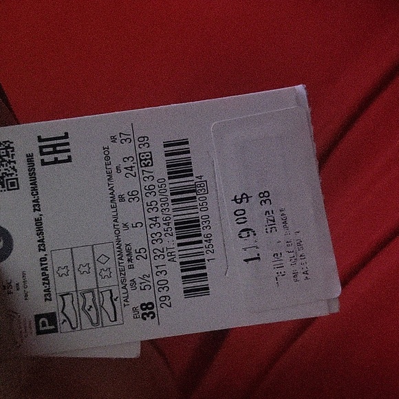 Zara leather Slippers - Picture 3 of 3